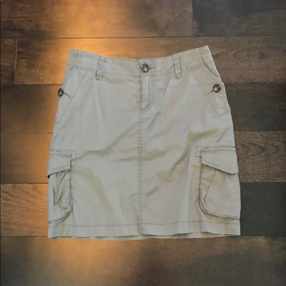 Banana republic military cargo skirt